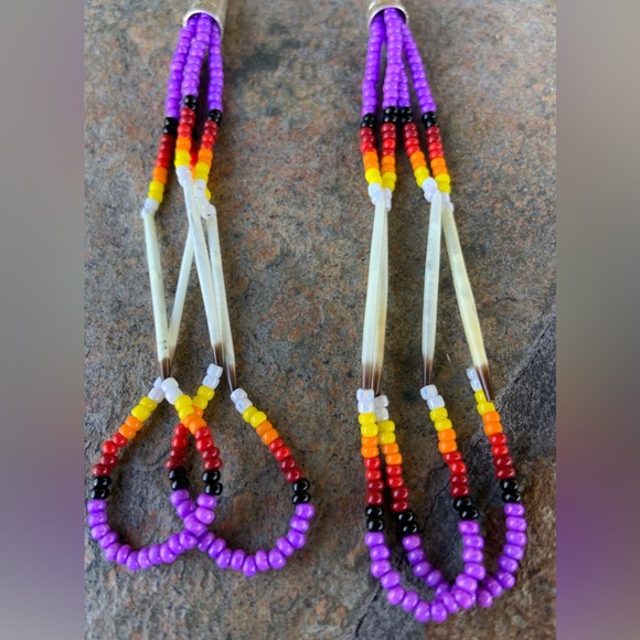 Beautiful Zuni Handmade Beaded Dangle Earrings - Picture 9 of 9
